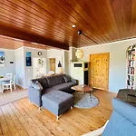 Strandhaus Graalibu