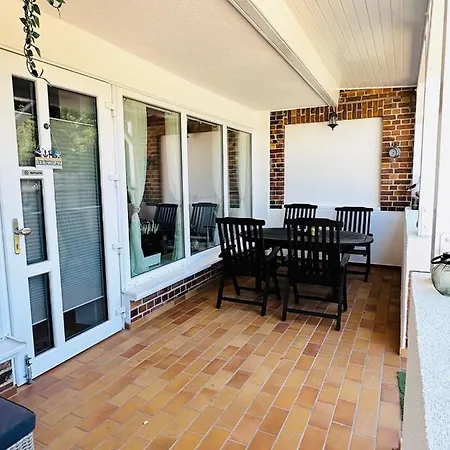 Strandhaus Graalibu Holiday home Graal-Mueritz