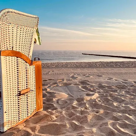 בית נופש Strandhaus Graalibu *