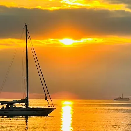 Strandhaus Graalibu Dom wakacyjny